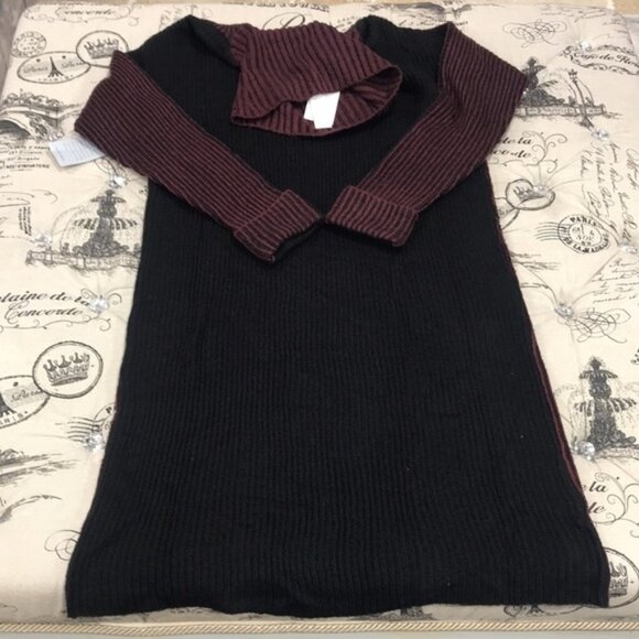 Stitchdrop Two-Tone Ribbed Knit Sweater Dress - Picture 4 of 5